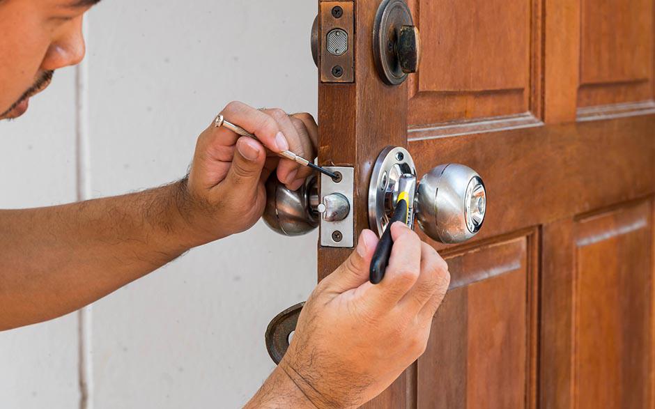 changer barillet de porte Chevilly-Larue